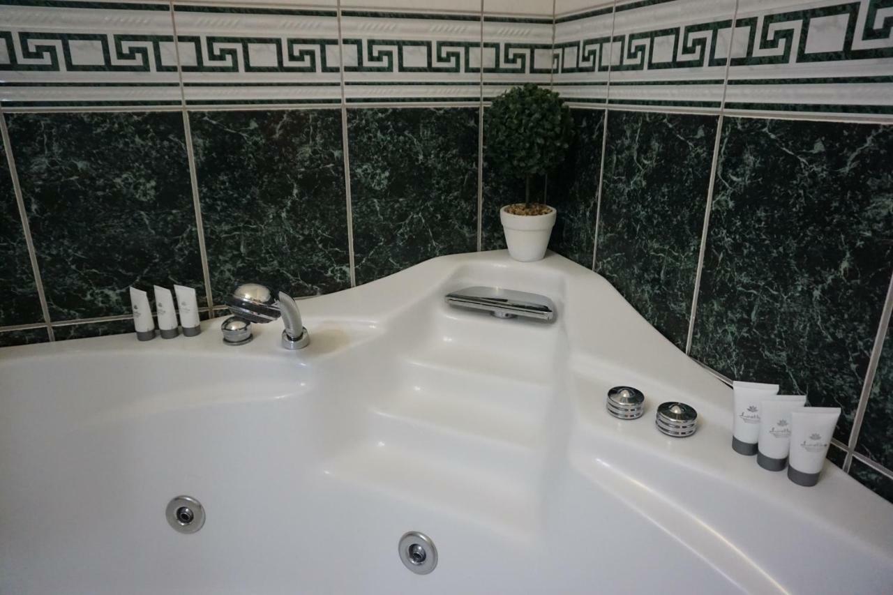 Deluxe Apartman Pervan Сплит Экстерьер фото